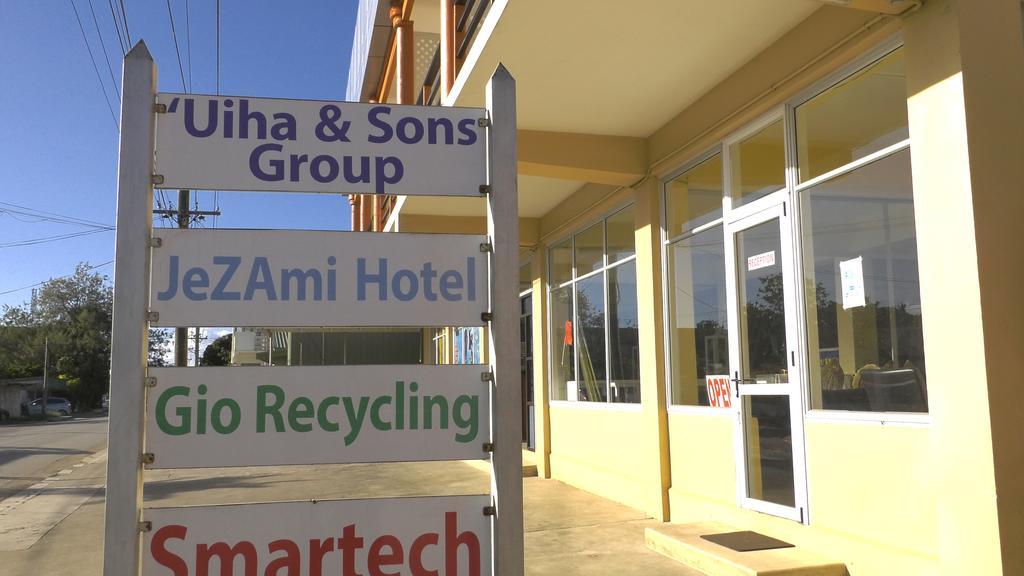 Jezami Hotel Tonga นูคูอาโลฟา ภายนอก รูปภาพ