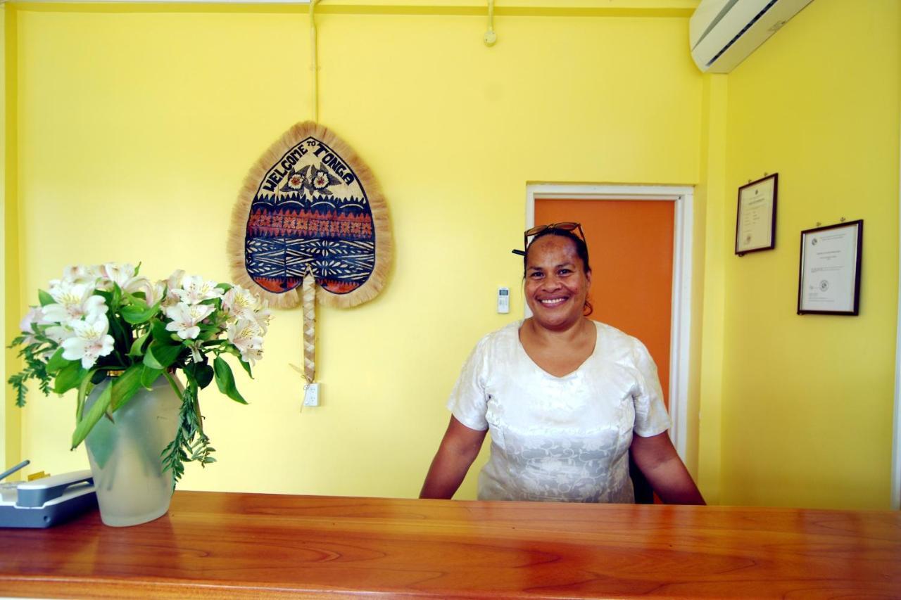 Jezami Hotel Tonga นูคูอาโลฟา ภายนอก รูปภาพ